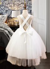 Load image into Gallery viewer, Anne Ball-Gown/Princess Sweetheart Tea-Length Satin Tulle Lace Junior Bridesmaid Dress With Bow(s) XXCP0013597