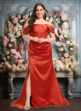 Load image into Gallery viewer, Lilly Trumpet/Mermaid Off the Shoulder Sweep Train Satin Prom Dresses XXCP0025832