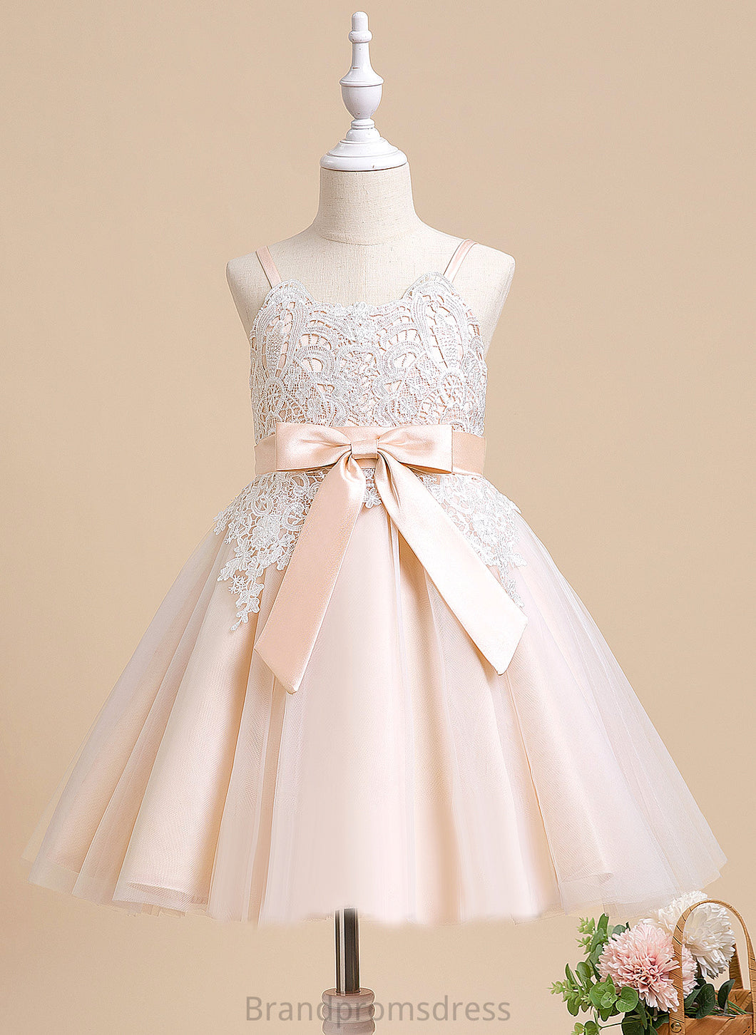 Bow(s) Lorelei Dress Scalloped - A-Line Knee-length Flower Flower Girl Dresses Sleeveless Girl With Neck Tulle