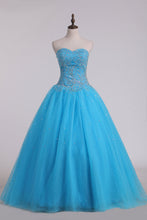 Load image into Gallery viewer, Quinceanera Dresses