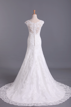 Load image into Gallery viewer, 2024 New A-Line Wedding Dresses Bateau Court Train Covered Button Tulle &amp; Lace Applique