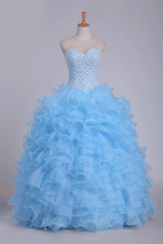 Load image into Gallery viewer, Quinceanera Dresses