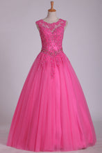 Load image into Gallery viewer, Quinceanera Dresses